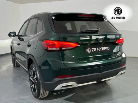 MG ZS Hybrid+ Luxury