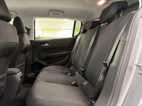 Peugeot 308 PureTech 130 SANDS Style 96 kW (130 CV)
