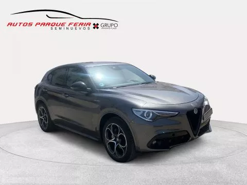 Alfa Romeo Stelvio 2.2 Diésel 154kW (210CV) Veloce Q4 Alfa Romeo Stelvio 2.2 Diésel 154kW (210CV) Veloce Q4