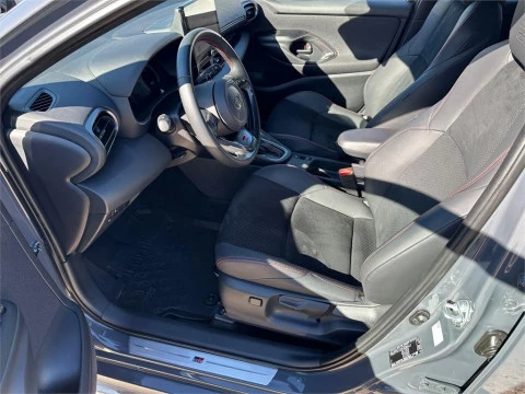 Toyota Yaris 130H 1.5 GR Sport