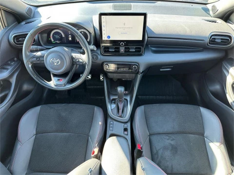 Toyota Yaris 130H 1.5 GR Sport