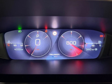 Peugeot 308 5P Allure BlueHDi 130 S&S EAT8