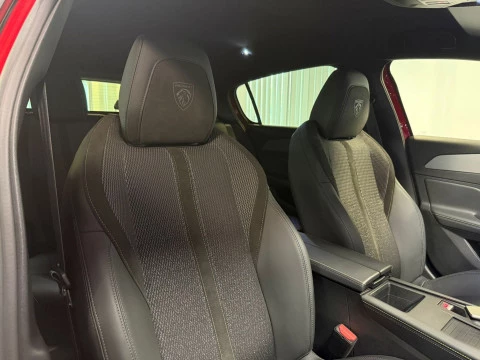 Peugeot 308 5P Allure BlueHDi 130 S&S EAT8