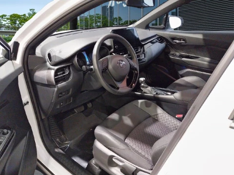 Toyota C-HR 1.8 125H Advance