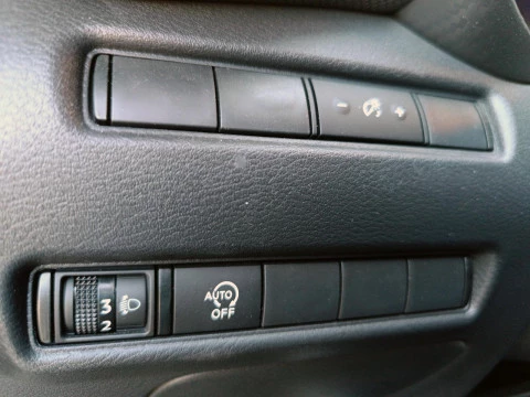 Nissan Juke 1.0 DIG-T 84KW N-CONNECTA DCT 5P