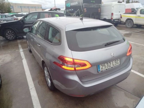 Peugeot 308 SW Active Pack BlueHDi 130 S&S EAT8