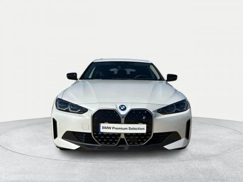 BMW i4 eDrive40