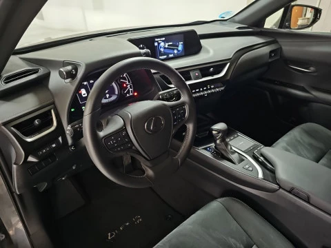 Lexus UX 2.0 250h Business
