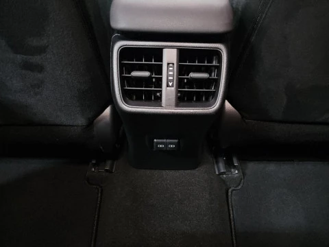 Lexus UX 2.0 250h Business