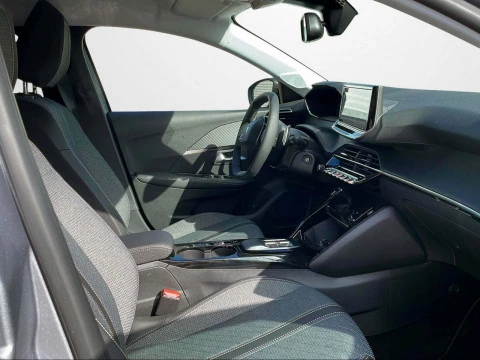 Peugeot 208 Allure HYBRID 110 eDCS6