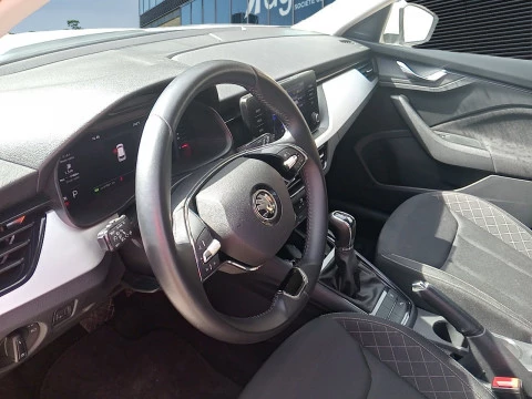 Skoda Kamiq 1.0 TSI 81kW (110CV) DSG Emotion