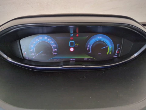 Peugeot 3008 Hybrid 225 e-EAT8 GT