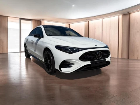 Mercedes-Benz CLA  180 con tecnologia hibrida
