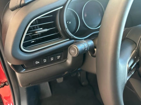 Mazda CX-30 CX-30 2024 2.0L e-SKYACTIV G MHEV 90 kW (122 CV) 6MT FWD Prime-line