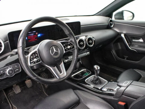 Mercedes-Benz Clase A 1.3 A 180 136 5P