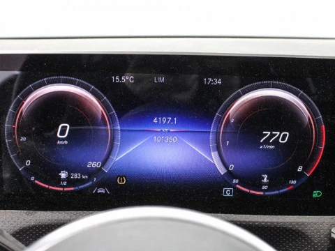 Mercedes-Benz Clase A 1.3 A 180 136 5P