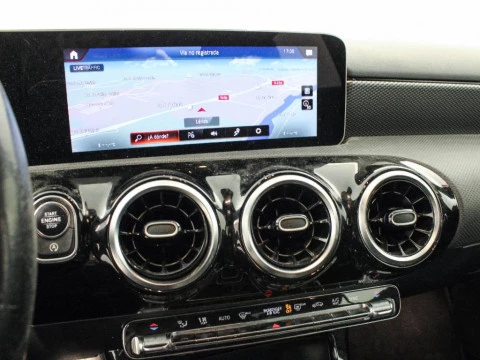 Mercedes-Benz Clase A 1.3 A 180 136 5P