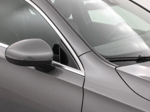 Mercedes-Benz Clase A 1.3 A 180 136 5P