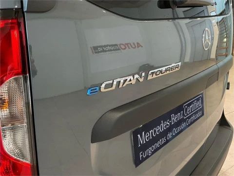 Mercedes-Benz Citan eCitan Tourer Pro Largo