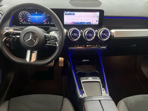 Mercedes-Benz GLB 200 d