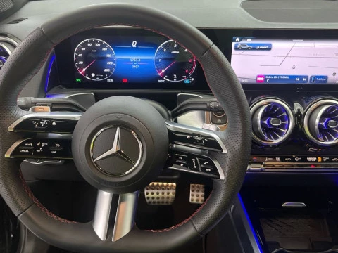 Mercedes-Benz GLB 200 d