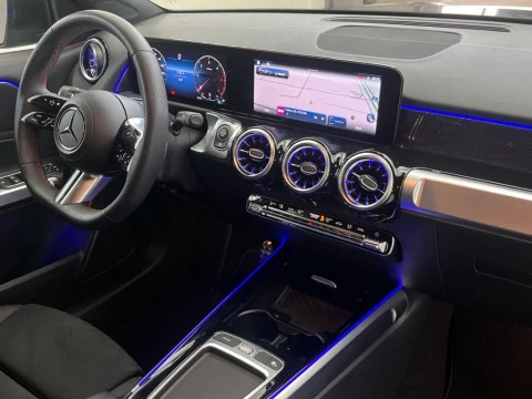 Mercedes-Benz GLB 200 d