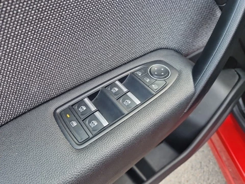 Renault Captur techno Eco-G 100cv (74 kW)