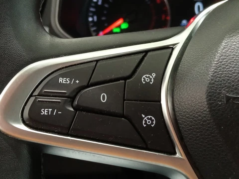 Renault Clio   TCe Intens 67kW