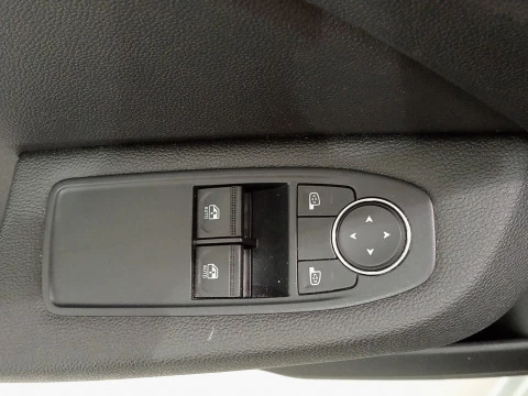 Renault Clio   TCe Intens 67kW