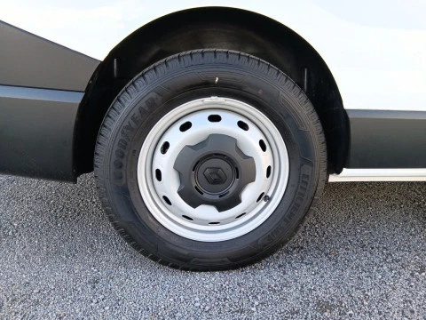 Renault Trafic E-Tech Furgón L2 H1 batería 52kW