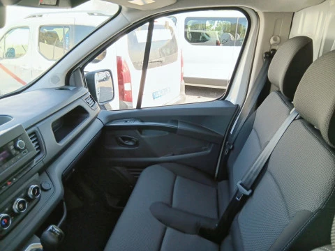 Renault Trafic E-Tech Furgón L2 H1 batería 52kW