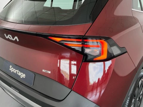 Kia Sportage 1.6 T-GDi HEV 176kW (239CV) Concept 4x2