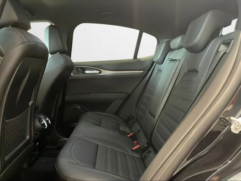 Alfa Romeo Stelvio 2.2 Diésel 118kW (160CV) Veloce