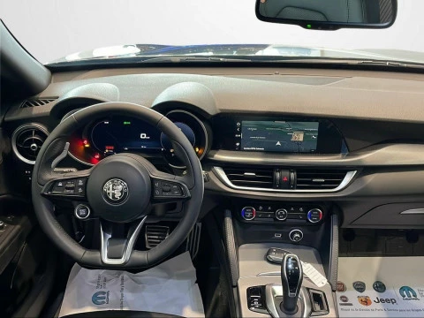 Alfa Romeo Stelvio 2.2 Diésel 118kW (160CV) Veloce