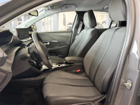 Peugeot e-208 Allure Eléctrico 136 (100 Kw)