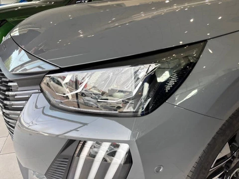 Peugeot e-208 Allure Eléctrico 136 (100 Kw)