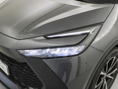 Toyota C-HR CH Toyota C-HR - MY25