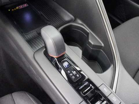 Toyota C-HR CH Toyota C-HR - MY25