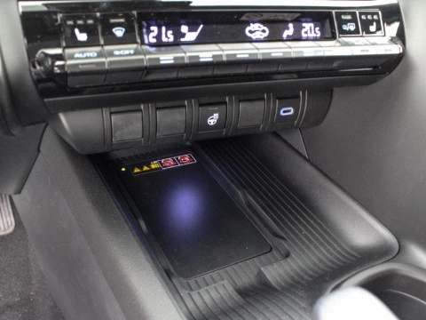 Toyota C-HR CH Toyota C-HR - MY25