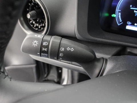 Toyota C-HR CH Toyota C-HR - MY25