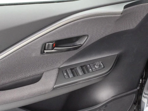 Toyota C-HR CH Toyota C-HR - MY25