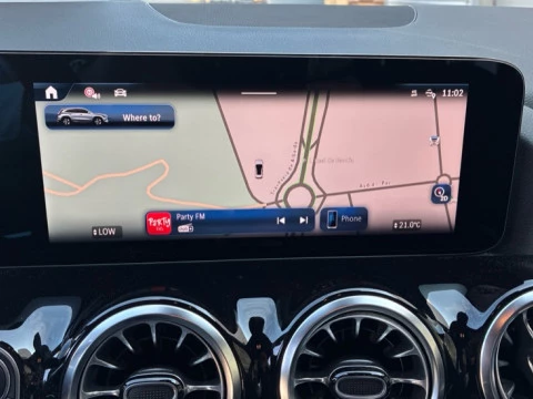 Mercedes-Benz GLA  250 e