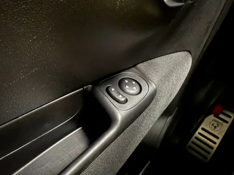 Abarth 500 595 1.4 16v T-Jet 121kW (165 CV)