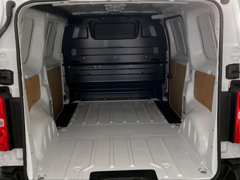Citroën Jumpy Furgón M Diésel 145 CV Manual