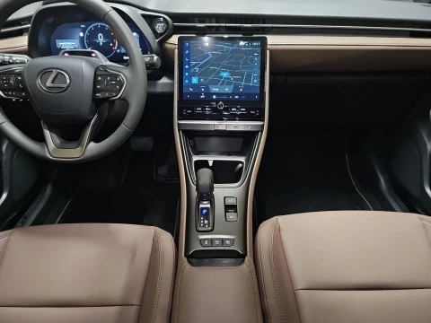 Lexus LBX 1.5 136cv HEV Elegant+