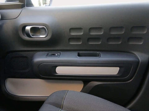 Citroën C3 PureTech 83 Plus 61 kW (83 CV)