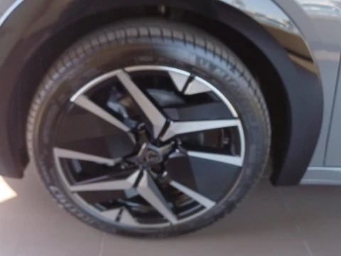 Peugeot 208 Allure Turbo 100 S&S 6 Vel. MAN