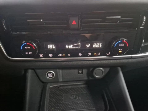 Nissan Qashqai DIG-T 103kW N-Connecta