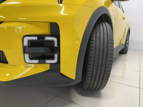 Renault R5 E-Tech  Techno autonomia confort 110 kW