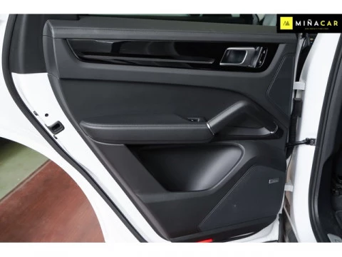 Porsche Cayenne Coupé 250 kW (340 CV)